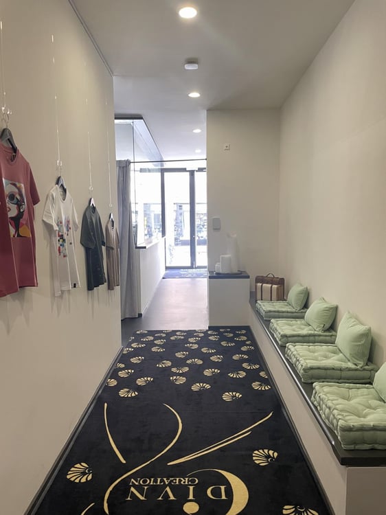 ARCADE COMMERCIALE DE 140 M2 AU COEUR DE NYON 7