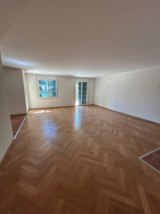MAGNIFIQUE 5.5 AVEC TERRASSE à PRANGINS 2