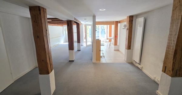 LOCAUX - BUREAUX - 68 M2 - OPEN SPACE - TRELEX 7