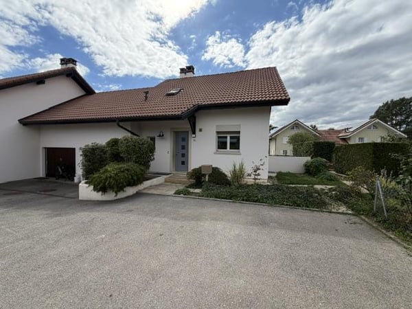 VILLA JUMELLE - PRANGINS 3
