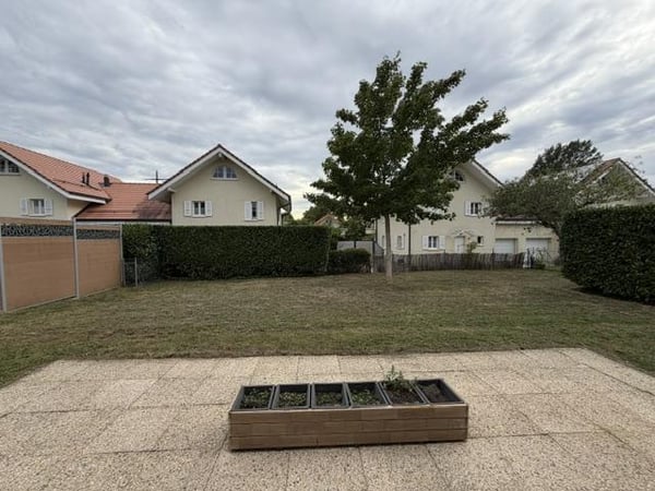 VILLA JUMELLE - PRANGINS 2