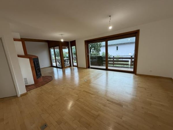VILLA CONTEMPORAINE - 5.5 PIECES + CUISINE 5