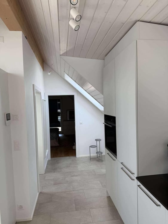 APPARTEMENT 2.5 PIECES + PLACE DE PARKING - MODERNE ET LUMINEUX 5
