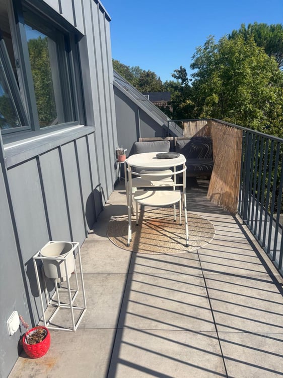 APPARTEMENT 2.5 PIECES + PLACE DE PARKING - MODERNE ET LUMINEUX 4