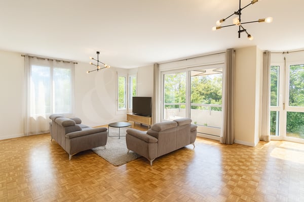 Malagnou : Appartement familial 1 pièces ? balcon & double box 1