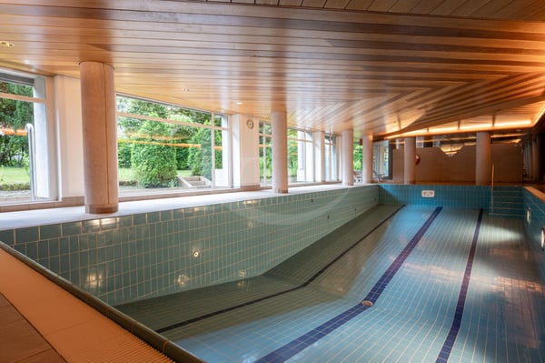 Appartement à rénover dans une copropriété de haut standing au Petit-Saconnex 9