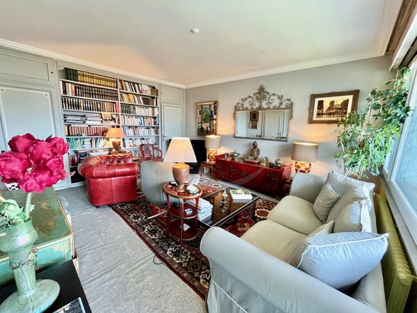 Élégance intemporelle et volumes généreux 1.5 pièces traversant à deux pas du parc Bertrand, à Champel 3