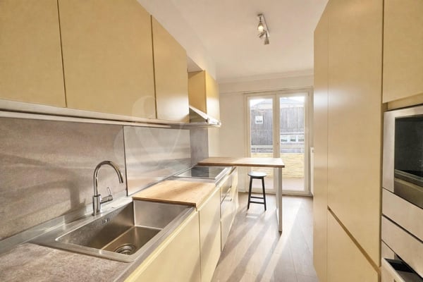 Bel appartement traversant de 4 pièces ? Lumineux, calme et idéalement situé à Saint Jean 3