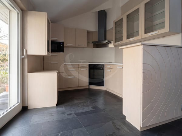 Route de Malagnou 231, Spacieux appartement en duplex de 9 pièces 6