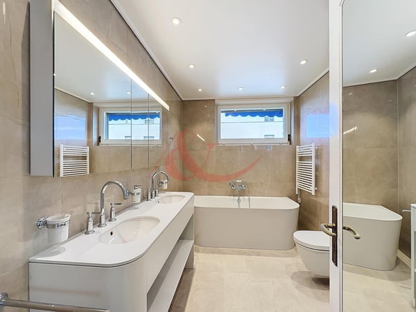 Appartement de haut-standing avec vue panoramique sur le lac 8