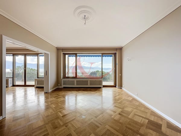 Appartement de haut-standing avec vue panoramique sur le lac 6