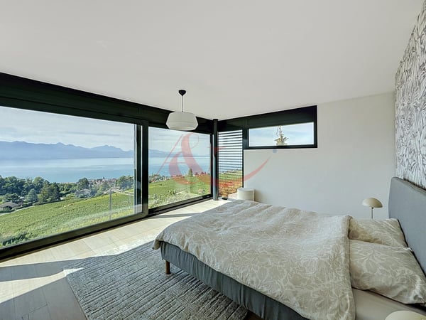 Propriété moderne offrant vue sur le lac et les Alpes ? La Conversion 9