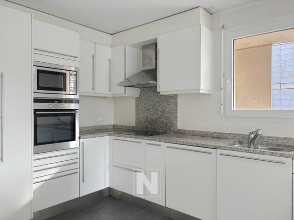 Bel appartement spacieux et lumineux avec balcons! 13