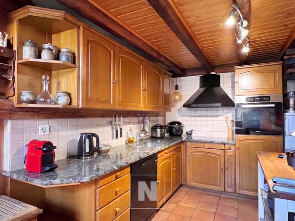 Les Charbonnières, ancienne ferme à rénover env. 230 m2 + appartement de 2 pièces 5