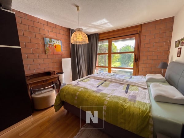 Charmante maison mitoyenne avec jardin et vue dégagée à Arzier-Le Muids 9