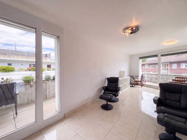 Appartement en attique de 4,5 pièces à vendre à Lausanne - 127 m², grand balcon 12