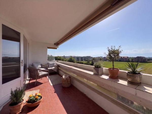 Appartement à vendre à Gland - 3,5 pièces, 95 m², balcon et tranquillité 1