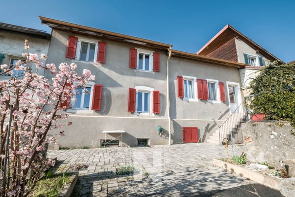 Maison à vendre à Begnins - 5.5 pièces, 163m2 habitables 1