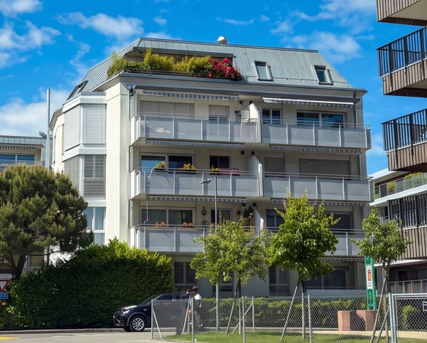 Mandat exclusif - Appartement à vendre à Lausanne - 3 pièces 75 m² avec 2 salles d'eau, un grand balcon et un parking intérieure 1