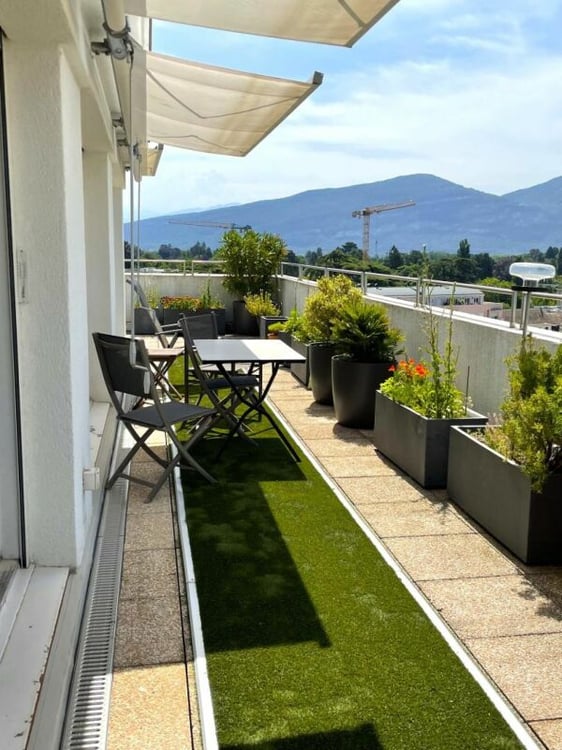 Attique 2 pièces à Genève 11