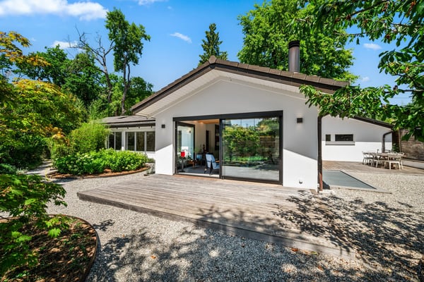 EXCLUSIVITÉ:  COLLONGE BELLERIVE - Magnifique Villa individuelle avec jardin 1