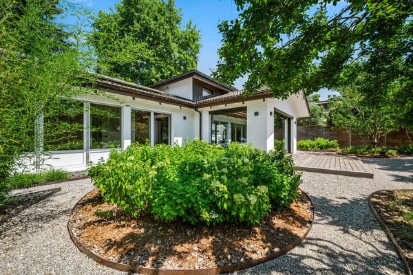 EXCLUSIVITÉ:  COLLONGE BELLERIVE - Magnifique Villa individuelle avec jardin 20