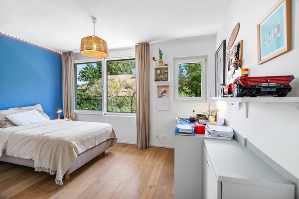 EXCLUSIVITE - CONCHES - Magnifique villa mitoyenne 17