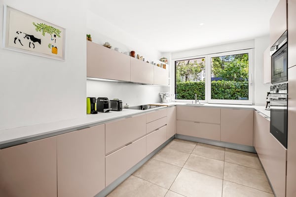 EXCLUSIVITE - CONCHES - Magnifique villa mitoyenne 8