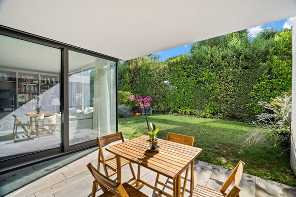 COLOGNY - Ravissante villa contemporaine 3