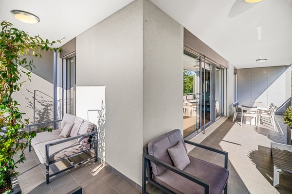 COLOGNY - Magnifique appartement dernier étage 4