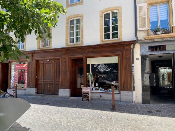 Local commercial au cœur d'Yverdon-les-Bains 2