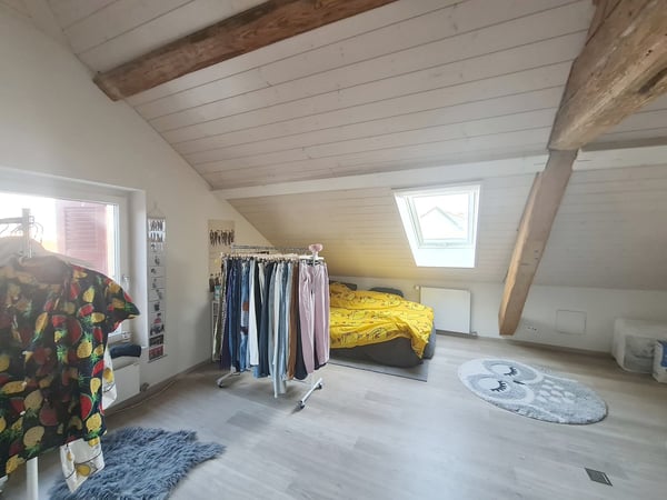 Appartement attique de 3.5 pièces situé au centre-ville 3