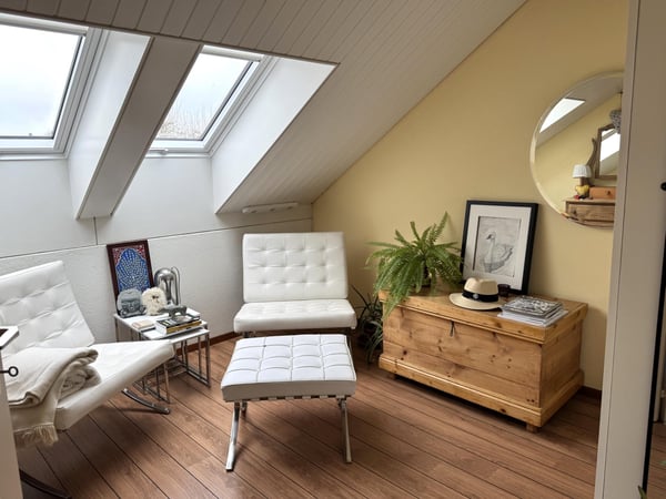 Villa jumelle avec jardin joliment aménagé et fleuri 7