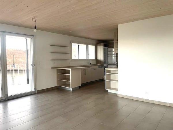Bel appartement de 3,5 pièces avec balcon et jardin 4