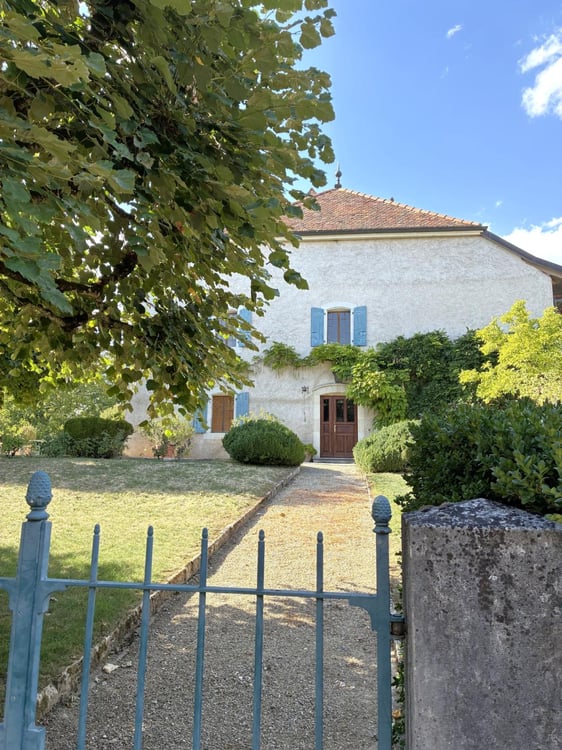 Magnifique propriété de 6,5 pièces dans un corps de ferme avec grand jardin privatif 7