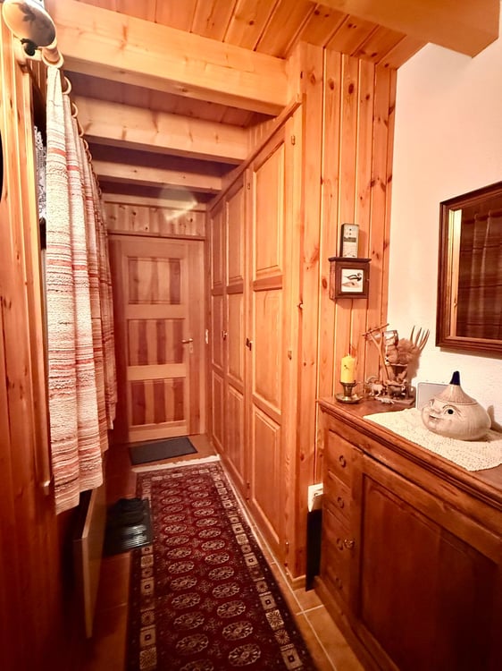 Chalet de 6.5 pièces avec vue panoramique sur les montagnes à Anniviers 4