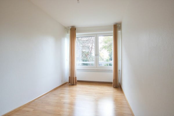 Spacieux appartement rénové de 2 pièces au coeur de Florissant 9