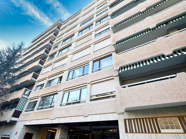 Spacieux appartement rénové de 2 pièces au coeur de Florissant 12