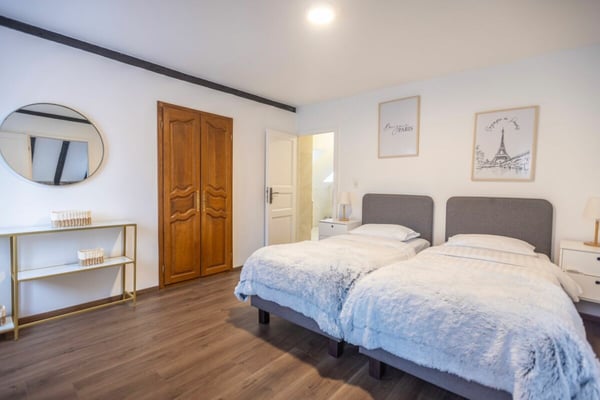 Opportunité hôtelière clé en main - La Chaux-de-Fonds, Capitale Culturelle 2027 13