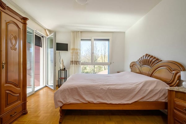 Spacieuse villa avec très beau jardin 11