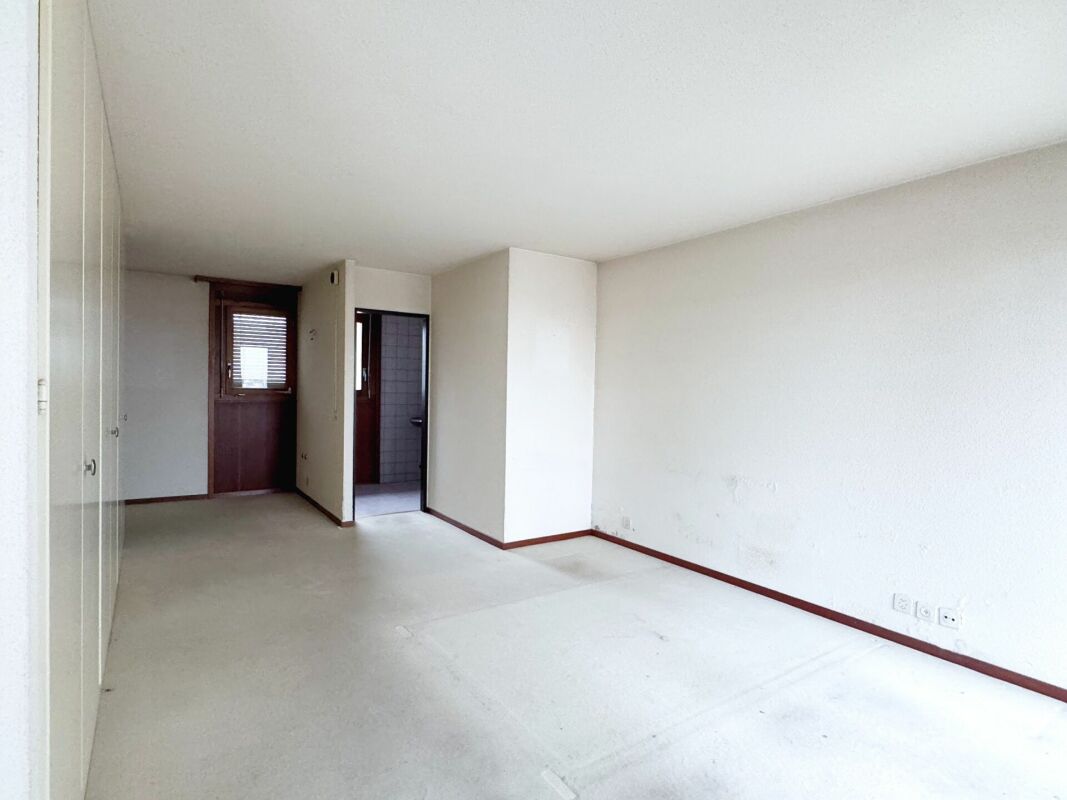 Triplex de 180 m2 à rénover à Nyon