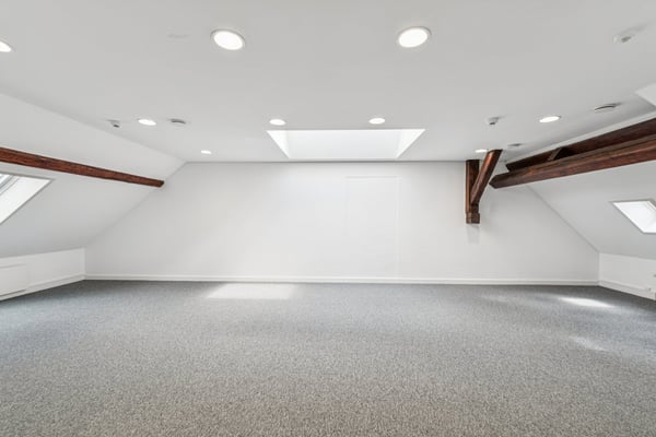 230 m2 - Surfaces de haut standing au cœur du quartier des banques 5