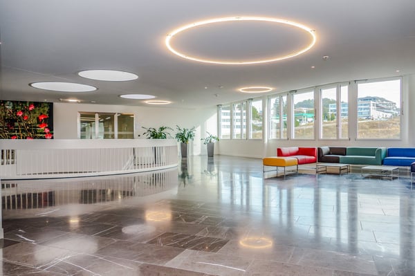 427 m2 - Prächtige Büroflächen neben Biopôle 9
