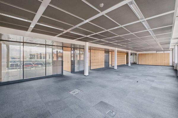 Vos bureaux Plug & Play à l'aéroport 11