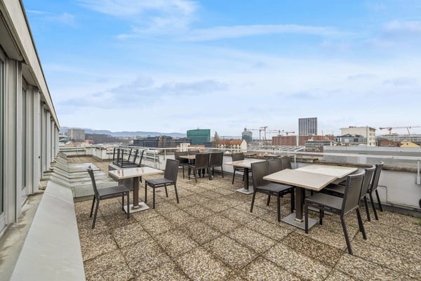 BUREAUX PLUG & WORK 920 m² | Quartier Pont Rouge 8