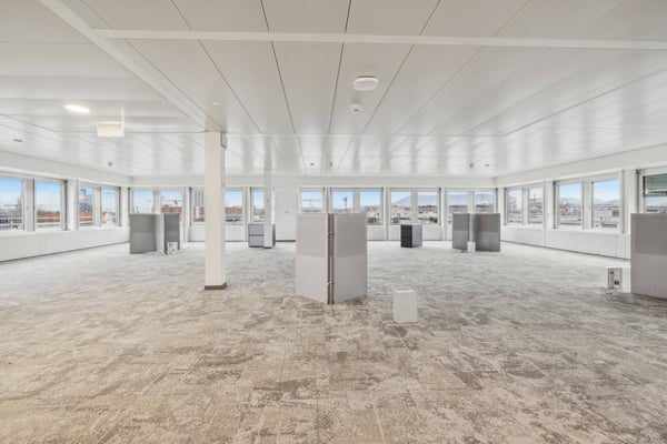 BUREAUX PLUG & WORK 920 m² | Quartier Pont Rouge 12