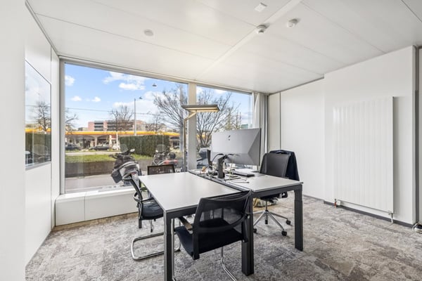 BÜROS PLUG & PLAY 330m² | Pont Rouge Viertel 6