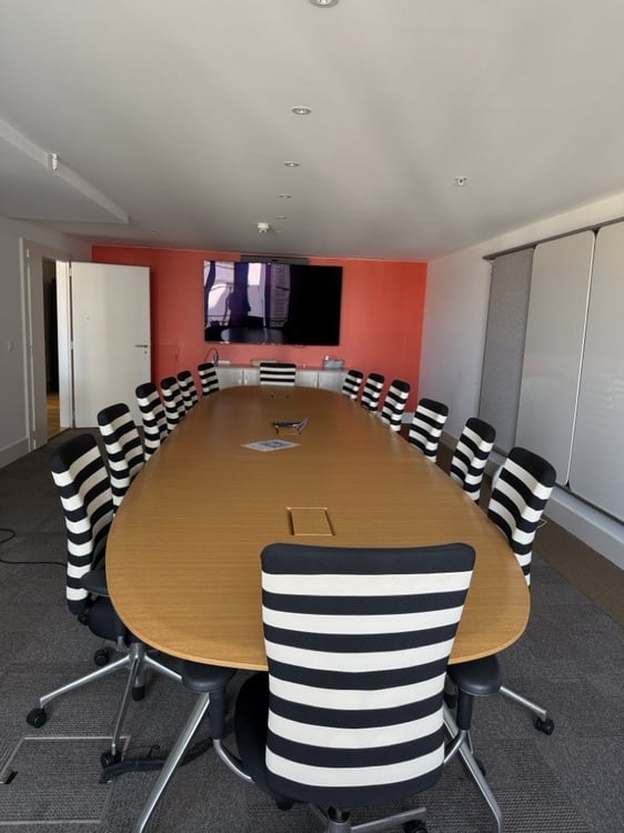 1'230 m² von Prestige mit Terrasse - Zentrum Genf 6