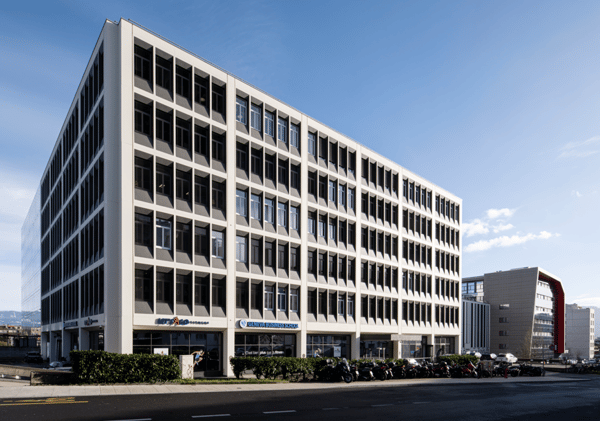 Espace de bureaux premium 655 m² - Cœur du quartier des Nations Unies 1