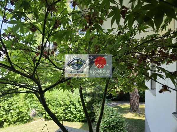 Spacieux duplex avec jardin privatif aux allures de maison - Anières 1